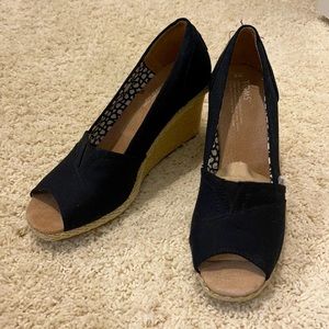 Toms Wedges